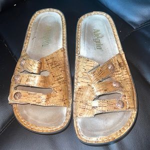Algeria Sandals with Three Straps